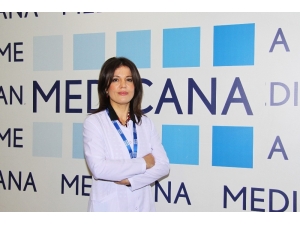 Yrd. Doç. Dr. Jule Esen: “Doğum Sonrası Dönemde Kendinize Dikkat Edin”