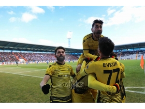 E.yeni Malatyaspor Ligde Kafayla En Fazla Gol Bulan 2. Takım