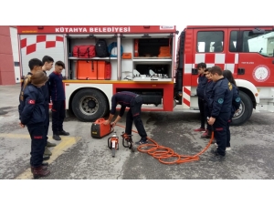 Liseli İtfaiyeciler