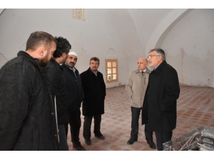 Ata Yadigârı Alaaddin Camii’nin Restorasyonu Tamamlanıyor