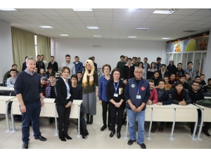 Üniversite Öğrencilerinden Büyükşehir’e Eğitim Teşekkürü