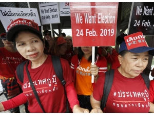 Tayland Seçime Gidiyor