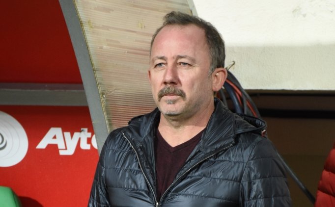 Sergen Yalçın'dan Takım Ve Transfer Açıklaması