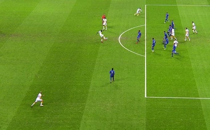 Galatasaray Penaltı Bekledi, Ofsayt Verildi