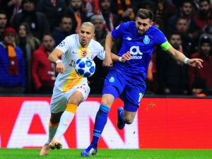 Feghouli Sezonun İlk Golünü Şampiyonlar Ligi’nde Attı