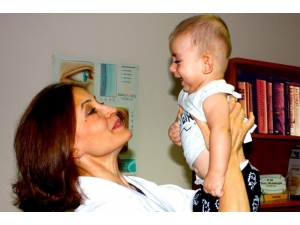 Bebeklerde Göz Muayenesi İhmale Gelmez