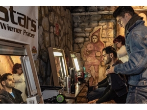 Türk Modacıdan Viyana’da Evsizler İçin Defile