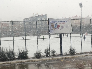 Bayburt Kar Altında Çalıştı