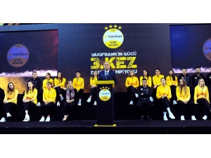 Dünya Şampiyonu Vakıfbank, Basınla Buluştu