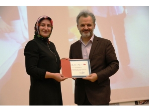 Sağlık Çalışanlarına Farkındalık Eğitimi Verildi