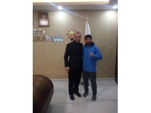 Ak Parti İl Başkanı Karabıyık, Başarılı Sporcuları Ağırladı