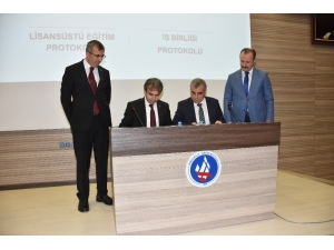 Kırıkkale’de Lisansüstü Eğitim Protokolleri İmzalandı