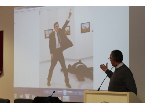 Ödüllü Gazeteci Burhan Özbilici Genç Gazetecilerle Buluştu