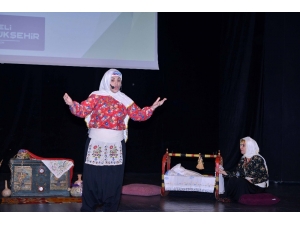 Yerli Malı Haftasında Kocaeli Masalları Dinlediler