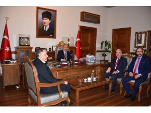 Ahmed Siyahi Derneğinden, Vali Karadeniz’e Ziyaret