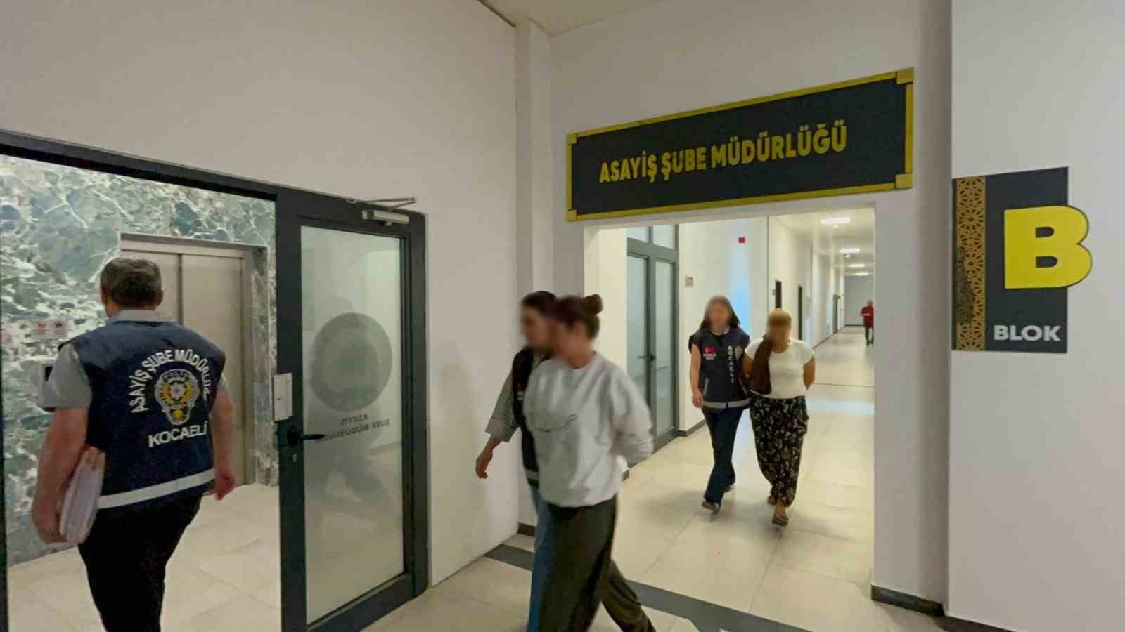 400-bin-tl-degerinde-ziynet-esyasi-calan-supheliler-otoyolda-yakalandi