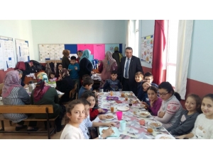 Şuhut’ta Minik Öğrencilerin Yerli Malı Heyecanı