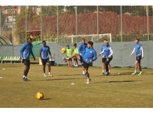 Alanyaspor’da Rizespor Maçı Hazırlıkları Sürüyor