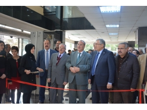 Konya Smmmo’da “Engelsiz Sanat” Sergisi Açıldı