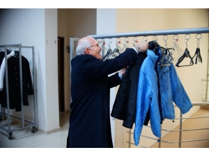 Uşak’ta “Askıda Giysi” Projesi