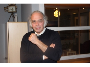 Radyasyon Onkoloğu Yavuz Dizdar: "Kanser Olmayanlara Kanser Teşhisi Koyuluyor"