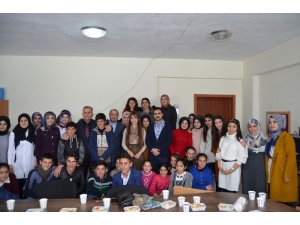 Kyk Öğrencileri, Minik Kardeşleriyle Gönül Bağı Kurdu