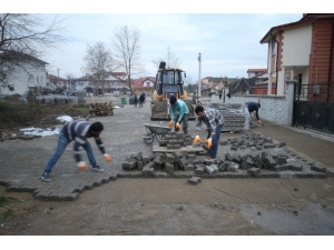 Yeni Mahalle’de Parke Çalışmalar Hızlandı