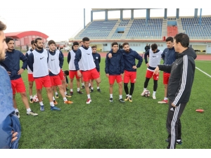 Karaköprüspor’da Hüseyin Dağ İlk Antrenmanına Çıktı