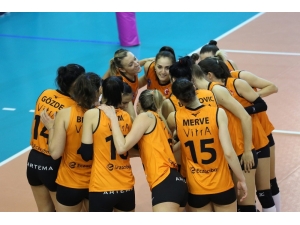 Eczacıbaşı Vitra’nın Konuğu Vakıfbank