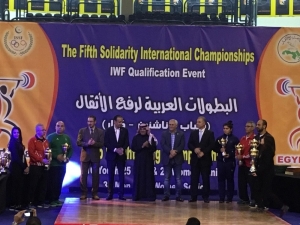 Halterde Erkek Ve Kadın Milli Takımından 35 Madalya