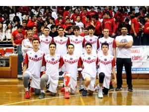 Kavaklı Anadolu Lisesi 4. Kez Şampiyon