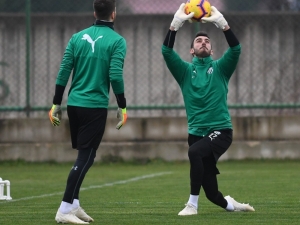 Bursaspor 6 Maç Aradan Sonra Kalesini Gole Kapattı