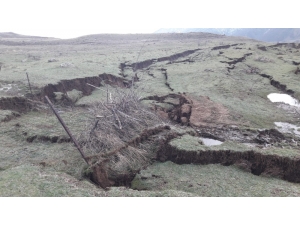 Aynı Köyde 1 Yıl Arayla İkinci Toprak Kayması