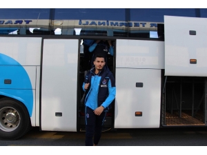 Trabzonspor, Beşiktaş Maçı İçin İstanbul’a Gitti