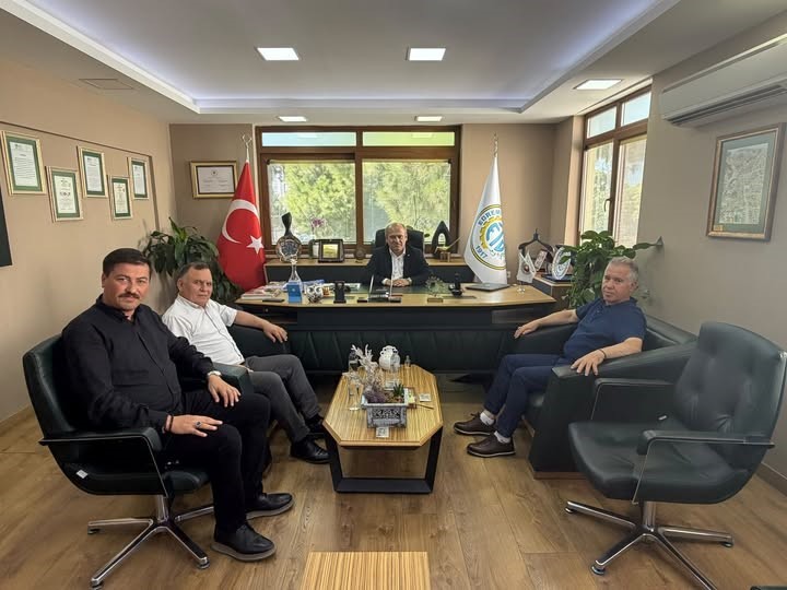 eto-gecmis-donem-baskani-mehmet-ertas-tan-edremit-ticaret-odasi-na-ziyaret