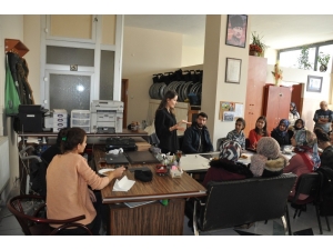 Kars Tema Vakfı’ndan Engellilere ‘Mavi Kapak’ Desteği