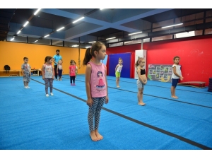 Yıldırım’da Çocuklar Sporla Büyüyor