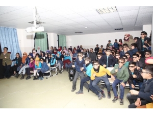 Şırnaklı Binlerce Öğrenci 3d Sinema Gösteriminde Buluştu