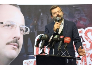 Şehit Başkan İçin Güreştiler