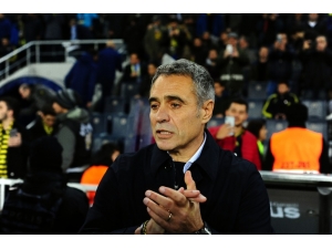 Taraftardan Ersun Yanal’a Büyük Destek