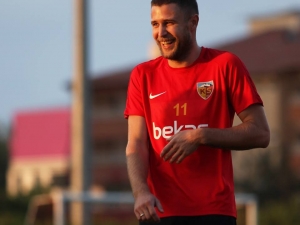 Asamoah Gol Orucunu Bozdu Sırada Kravets Var