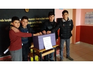 Bekdiğinli Küçüklerin Eli Yemen’e Uzandı