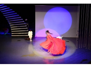 Tunceli’de “Tamara’nın Çığlıkları” Oyunu Sahnelendi