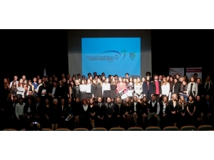 1000 Başarılı Türk Gencine Uluslararası Ödül