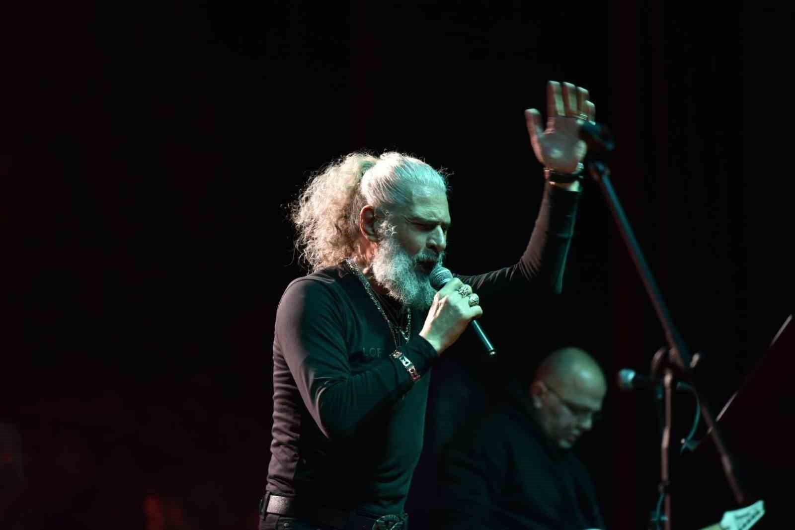 corum-belediyesi-nden-zafer-bayrami-na-ozel-konser