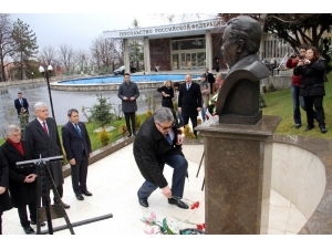 Rus Büyükelçi Karlov Ölümünün 2. Yılında Anıldı