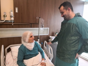 2 Yıldır Acı Çekiyordu 20 Dakikada Sağlığına Kavuştu