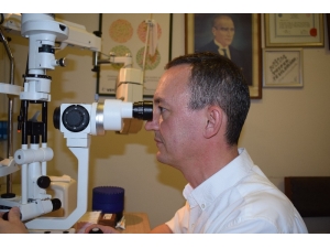 Bilgisayar, Tablet, Telefon Kullanımı Miyop Kusurunu Artırıyor