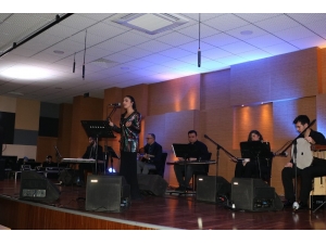 Kültür Sanat Etkinlikleri Yaprak Sayar Konseri İle Devam Etti