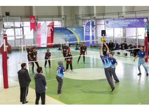 Özel Çocuklar Voleybol Şenliği